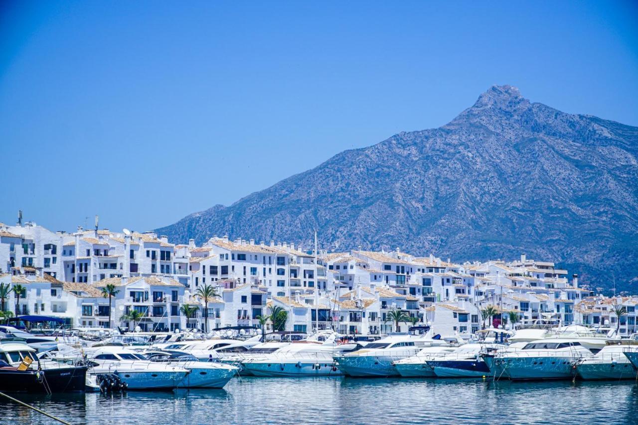 Apartamento Altos De Banus II Momento Marbella Esterno foto